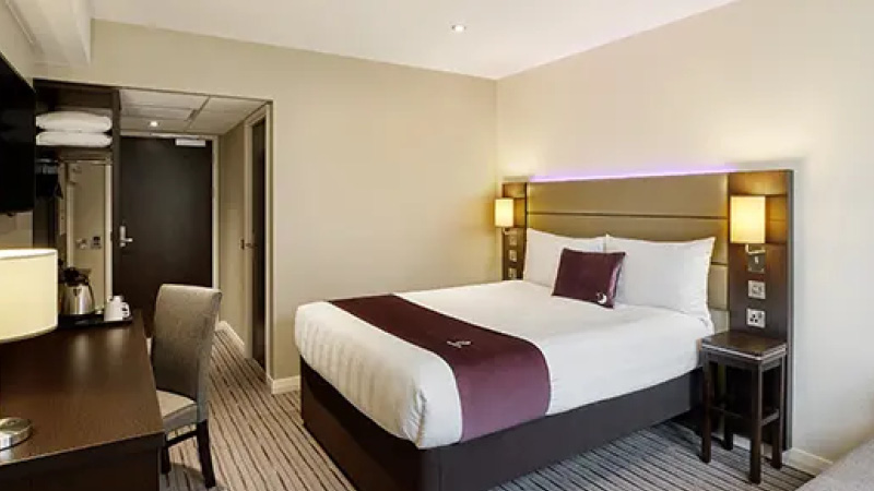 Premier Inn High Wycombe / Beaconsfield hotel